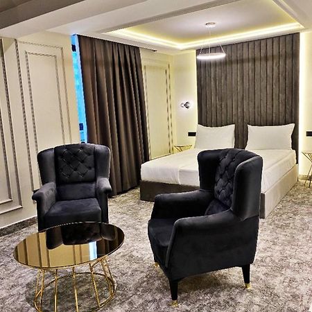 Hotel Boutique Bristol Сараево Экстерьер фото