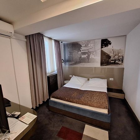 Hotel Boutique Bristol Сараево Экстерьер фото