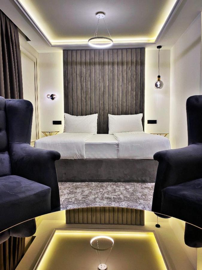 Hotel Boutique Bristol Сараево Экстерьер фото