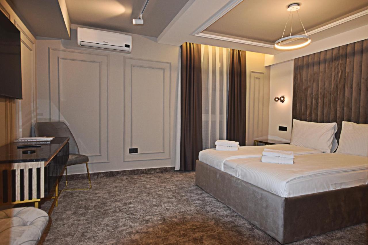 Hotel Boutique Bristol Сараево Экстерьер фото