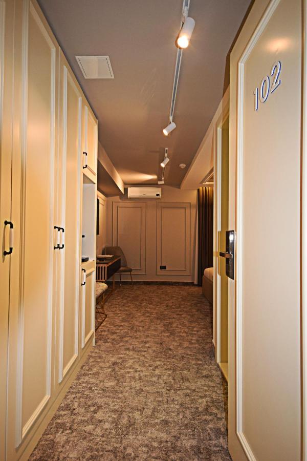 Hotel Boutique Bristol Сараево Экстерьер фото