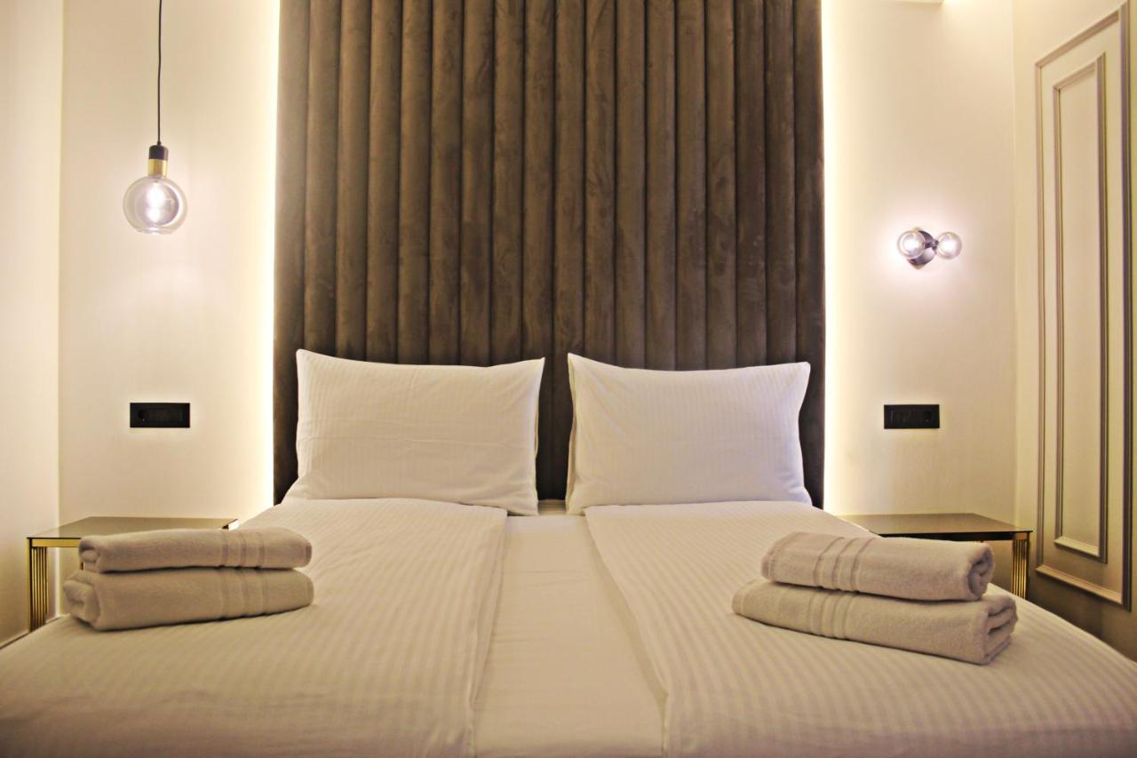 Hotel Boutique Bristol Сараево Экстерьер фото