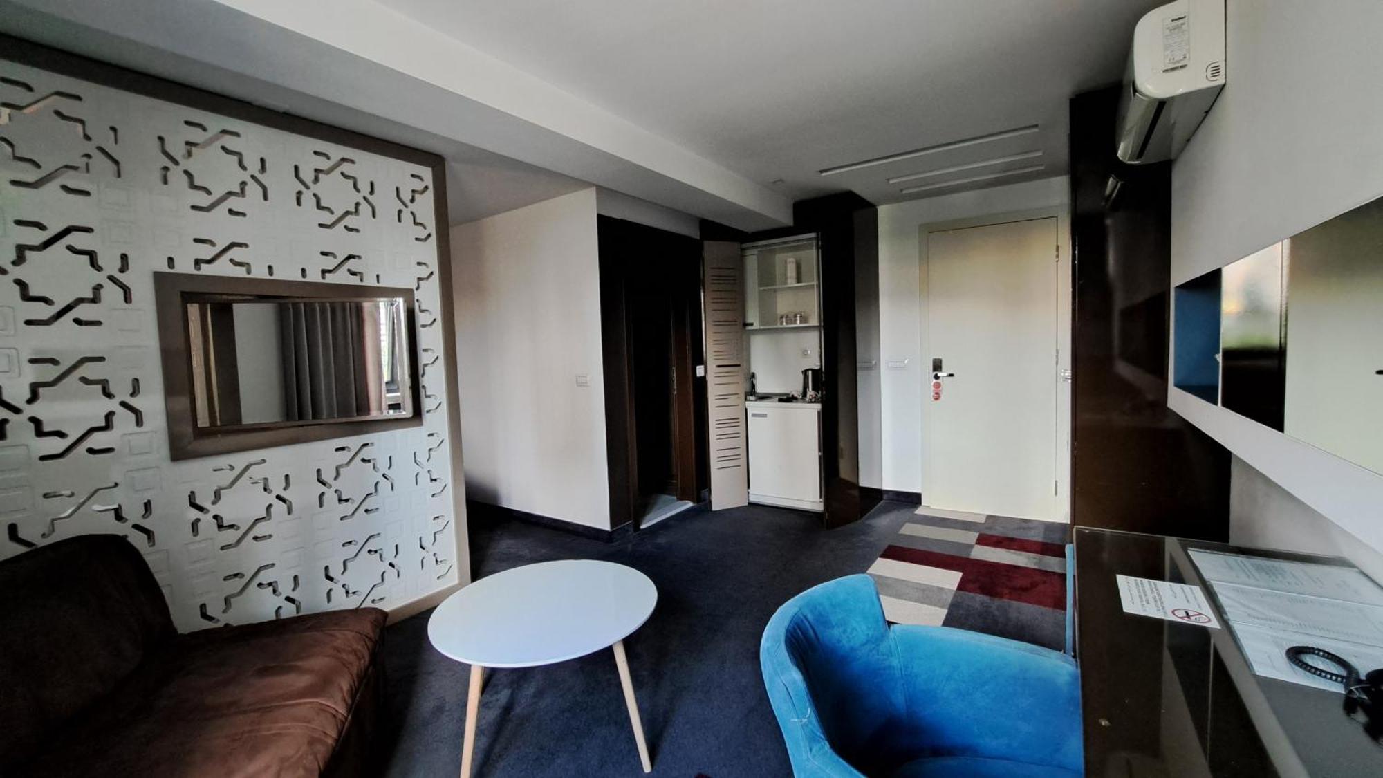 Hotel Boutique Bristol Сараево Экстерьер фото