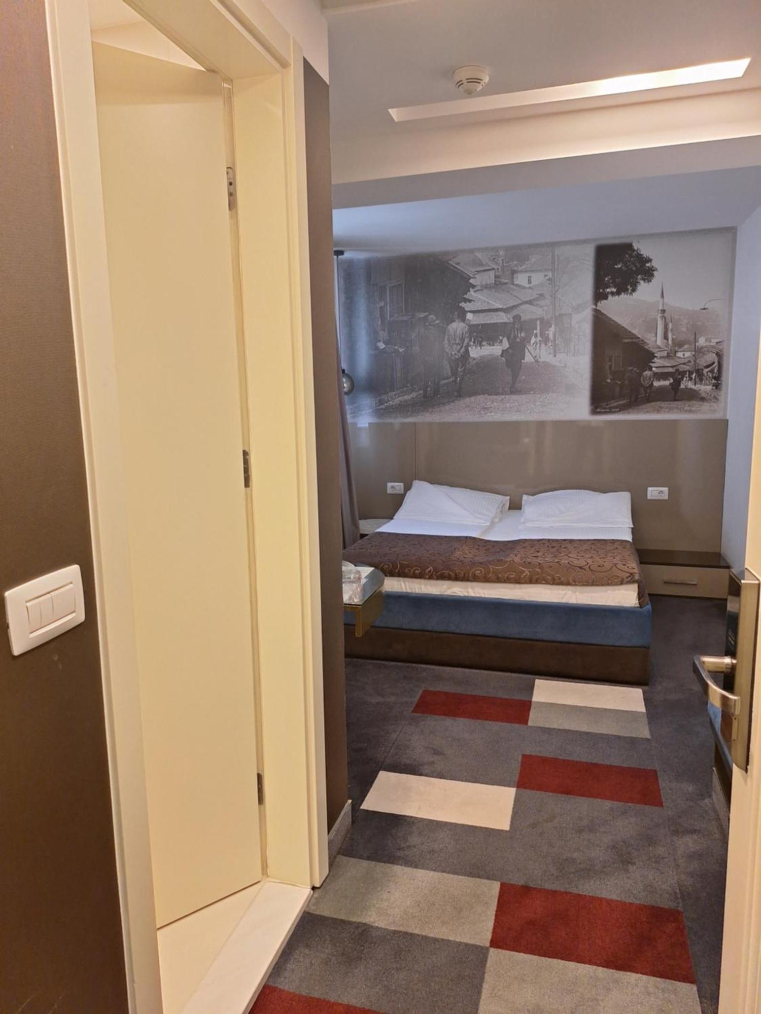 Hotel Boutique Bristol Сараево Экстерьер фото