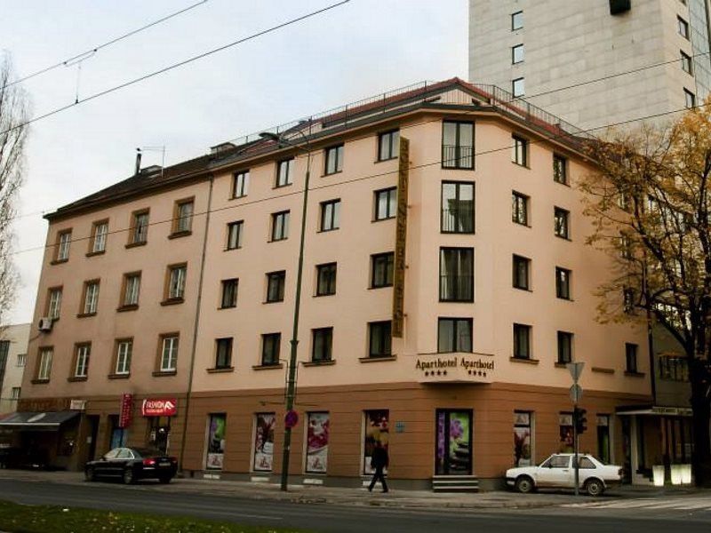 Hotel Boutique Bristol Сараево Экстерьер фото