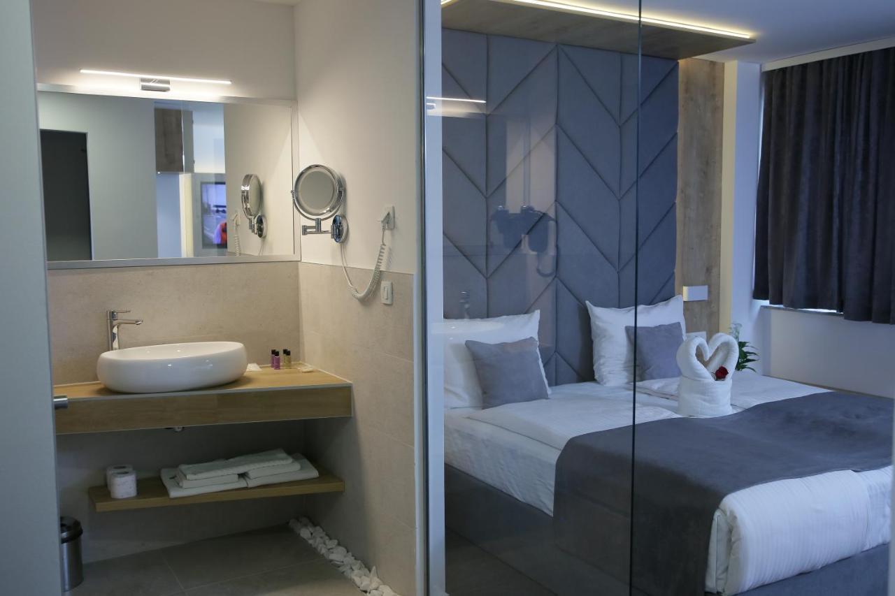 Hotel Boutique Bristol Сараево Экстерьер фото