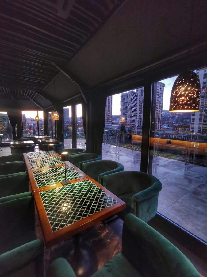 Hotel Boutique Bristol Сараево Экстерьер фото
